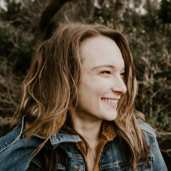 Meet your Posher, Shannon - Picture 1 of 1